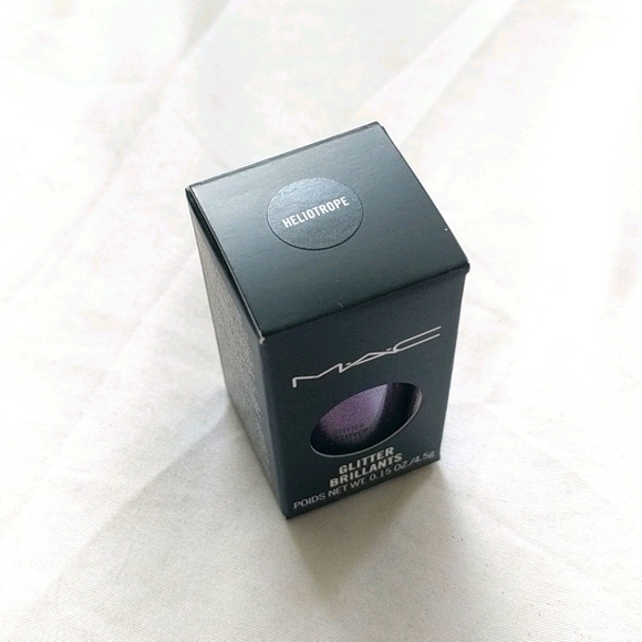 MAC Cosmetics Glitter Heliotrope - Picture 2 of 3